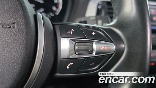 BMW 1 Series 2018 — Photo 18/35