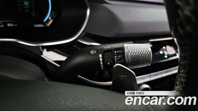 Genesis G80 2021 — Photo 28/33