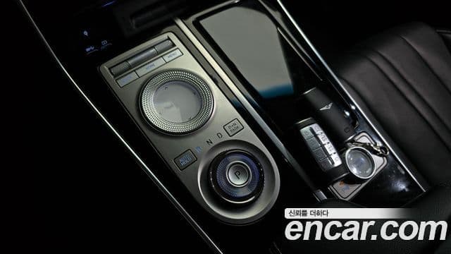 Genesis GV80 2021 — Şəkil 9/20
