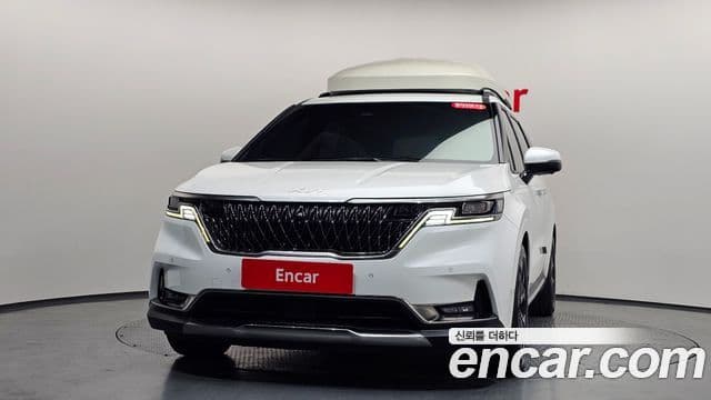 Kia Carnival 2022 — Фото 3/20