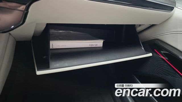 Kia K5 2024 — Photo 33/35