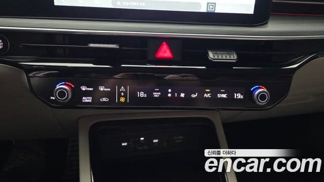 Kia K5 2024 — Photo 28/35