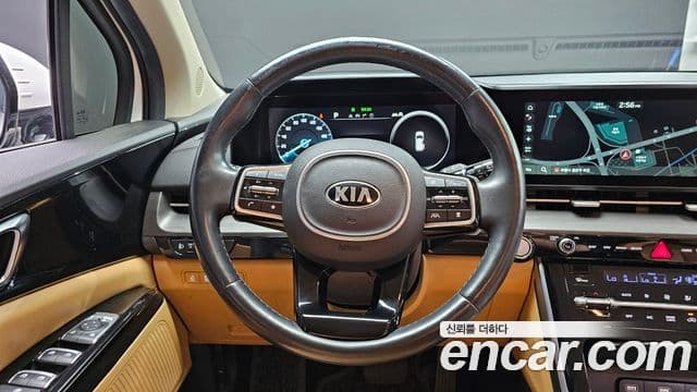 Kia Carnival 2021 — Şəkil 13/20
