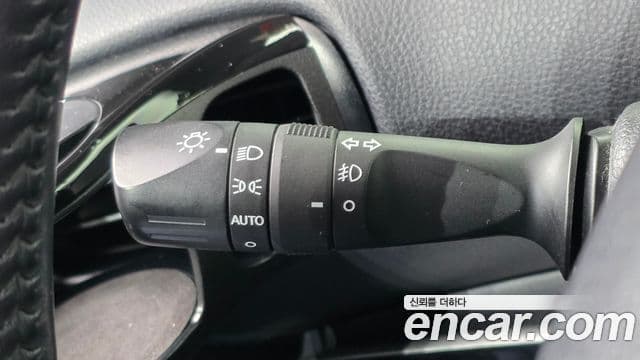 Toyota Prius 2018 — Şəkil 1/30
