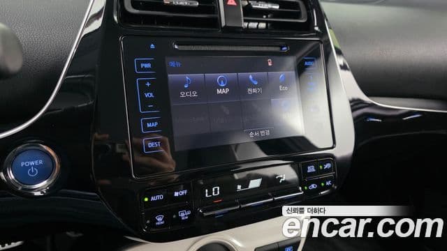 Toyota Prius 2018 — Şəkil 5/30