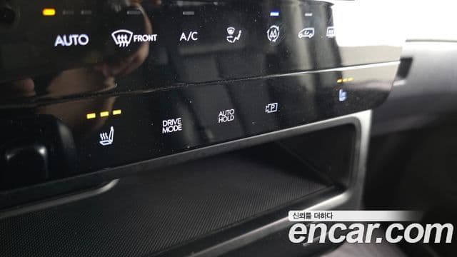 Hyundai Staria 2022 — Şəkil 8/31