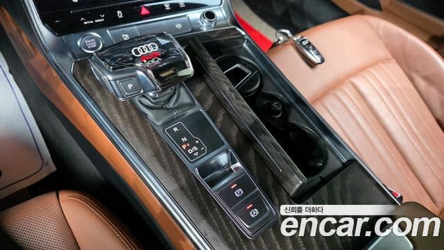 Audi A6 2020 — ფოტო 9/20