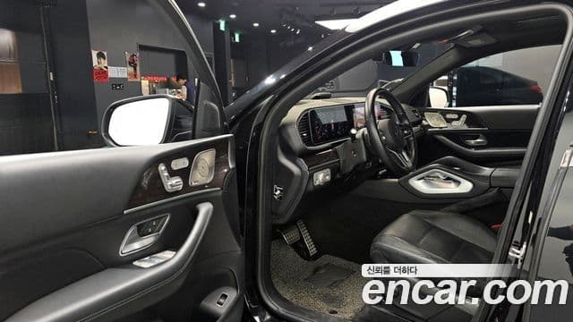 Mercedes-Benz GLE-Class 2022 — ფოტო 10/20