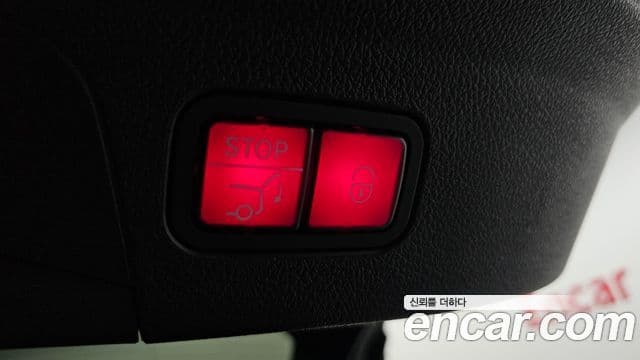 Mercedes-Benz GLE-Class 2022 — ფოტო 20/20