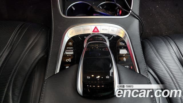 Mercedes-Benz S-Class 2019 — ფოტო 16/20