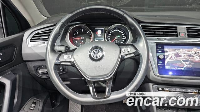Volkswagen Tiguan 2020 — Şəkil 19/20