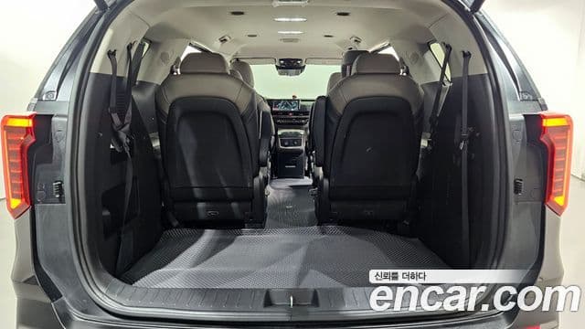Kia Carnival 2024 — Фото 20/20