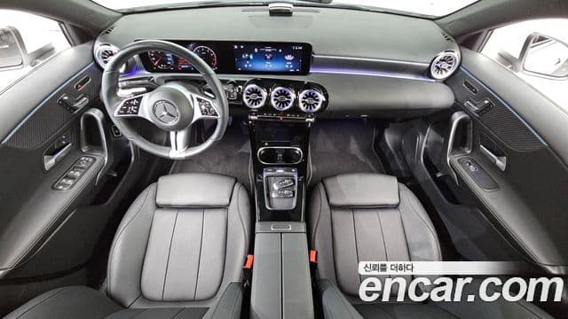 Mercedes-Benz A-Class 2024 — ფოტო 7/20