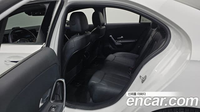 Mercedes-Benz A-Class 2024 — ფოტო 12/20