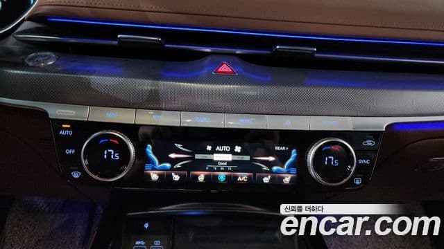 Genesis Electrified G80 2022 — ფოტო 13/20