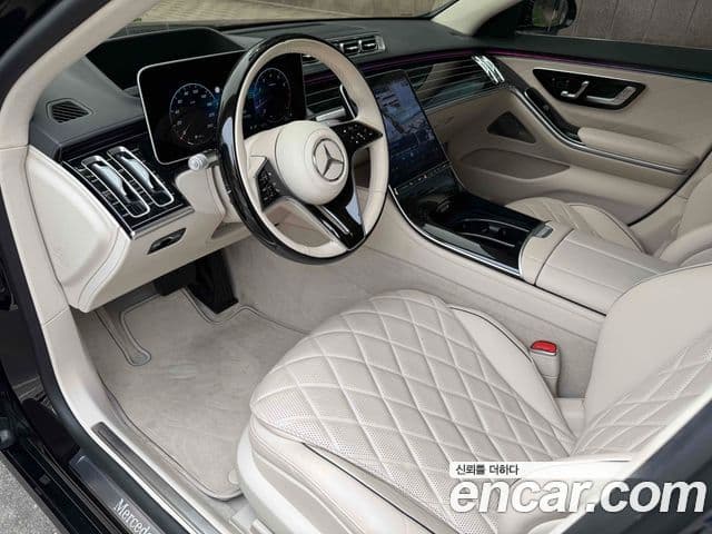 Mercedes-Benz S-Class 2025 — Photo 3/20