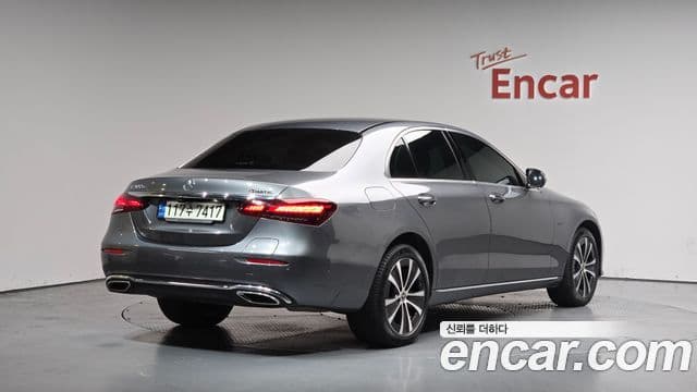 Mercedes-Benz E-Class 2020 — Şəkil 2/20