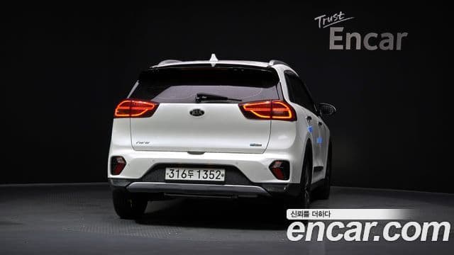 Kia Niro 2019 — Şəkil 4/20