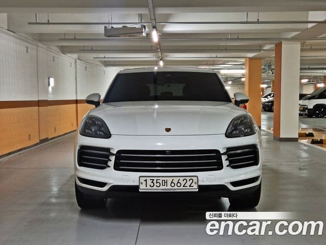 Porsche Cayenne 2019 — Фото 1/20