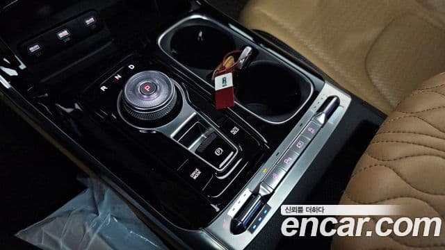Kia Carnival 2021 — Фото 9/20