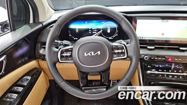 Kia Carnival 2021 — Фото 13/20