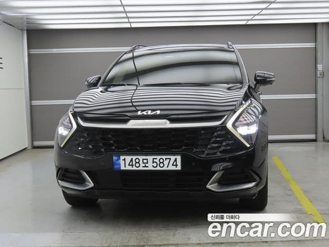 Kia Sportage 2022 — ფოტო 2/20
