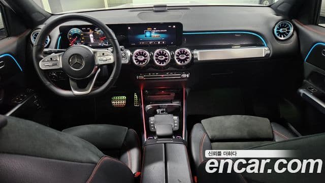 Mercedes-Benz GLB-Class 2021 — Şəkil 7/20