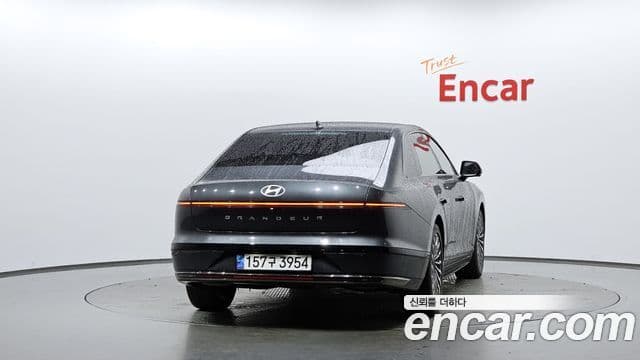 Hyundai Grandeur 2023 — ფოტო 3/20