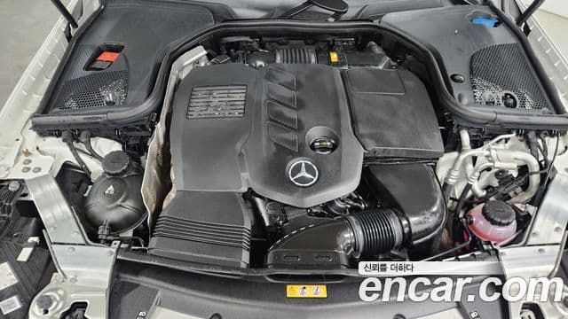 Mercedes-Benz E-Class 2022 — Şəkil 5/20