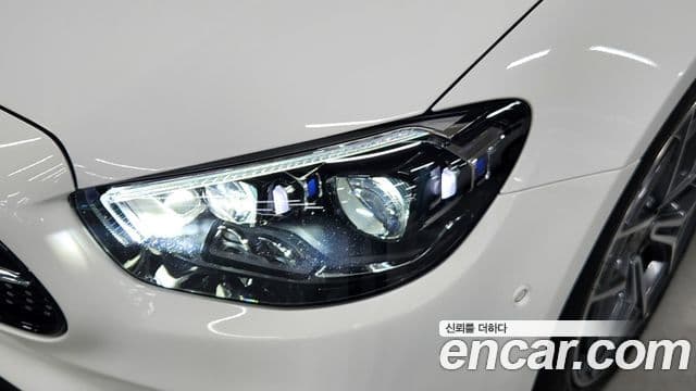 Mercedes-Benz E-Class 2022 — Şəkil 12/20