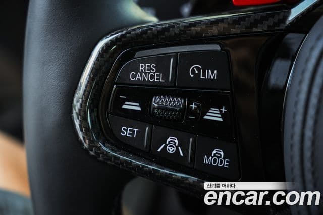 BMW M3 2025 — Photo 14/16