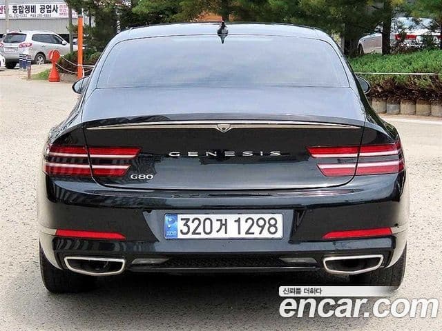 Genesis G80 2021 — ფოტო 19/20