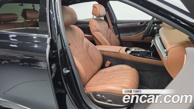 Genesis Electrified G80 2022 — Şəkil 12/20