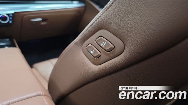 Genesis Electrified G80 2022 — Şəkil 18/20