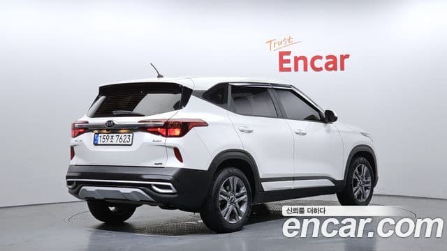 Kia Seltos 2021 — ფოტო 1/19