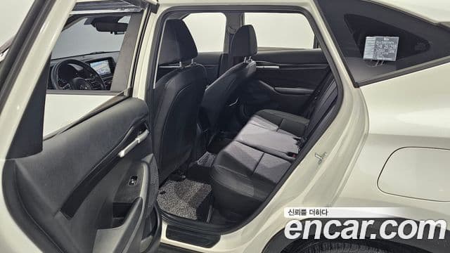 Kia Seltos 2021 — ფოტო 11/19