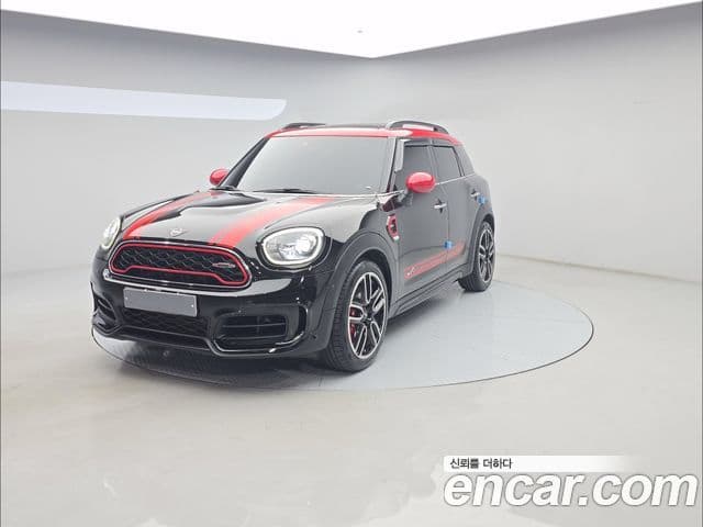Mini Cooper S Countryman 2019 — Фото 10/20