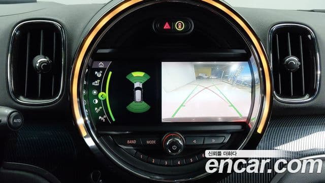 Mini Cooper S Countryman 2019 — Фото 12/20