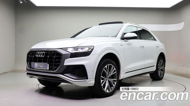 Audi Q7 2020 — Şəkil 10/20