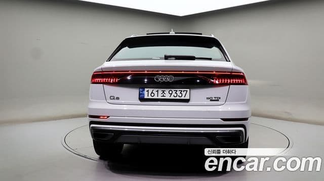 Audi Q7 2020 — Şəkil 3/20