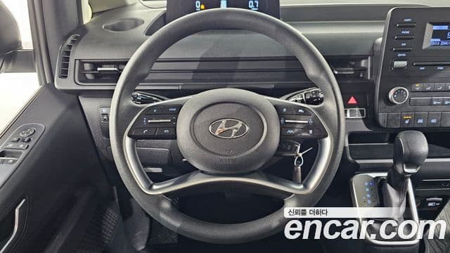 Hyundai Staria 2021 — Şəkil 13/20