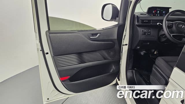 Hyundai Staria 2021 — Şəkil 20/30