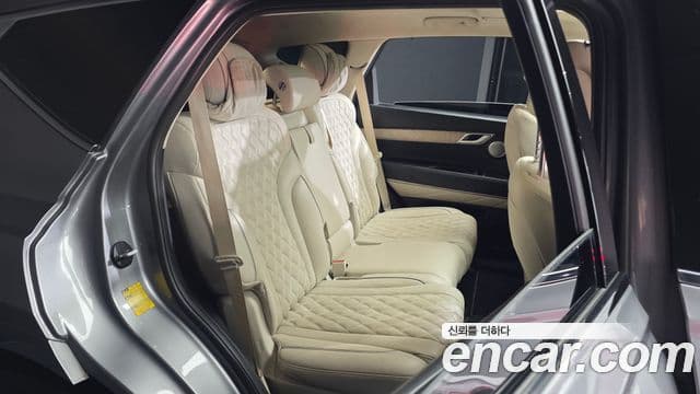 Genesis GV80 2021 — ფოტო 12/20