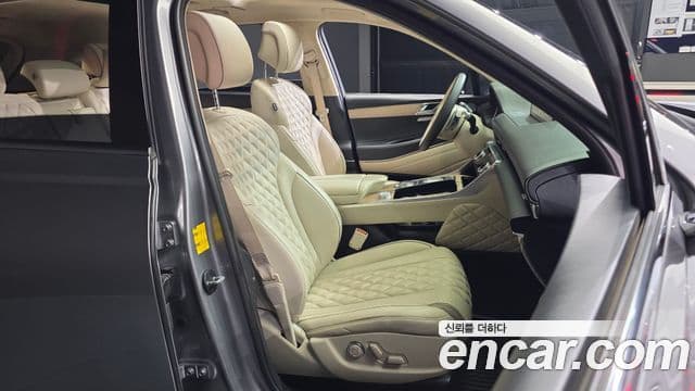 Genesis GV80 2021 — Photo 18/32