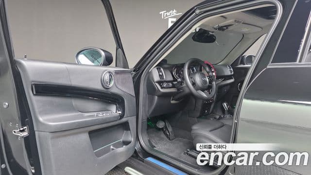 Mini Cooper Countryman 2022 — Şəkil 10/20
