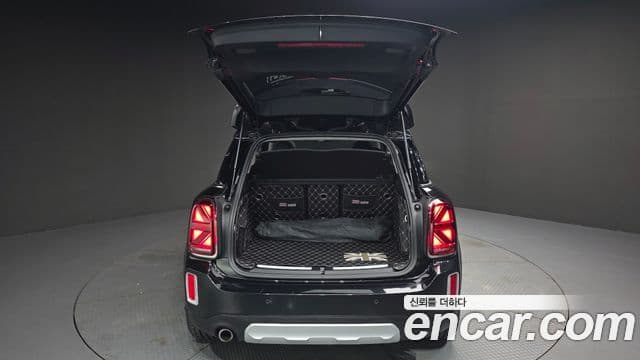 Mini Cooper Countryman 2022 — Şəkil 18/20