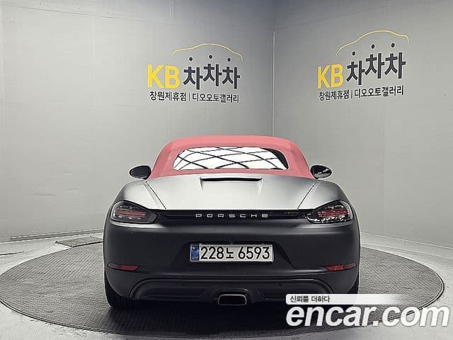 Porsche 718 Boxster 2018 — Şəkil 3/19