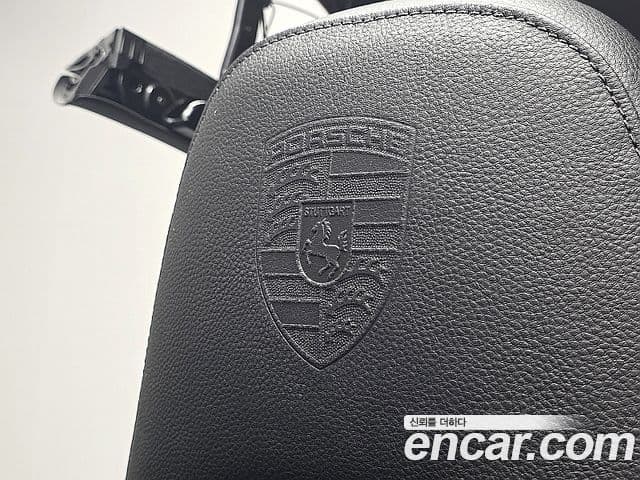 Porsche 718 Boxster 2018 — Şəkil 15/19