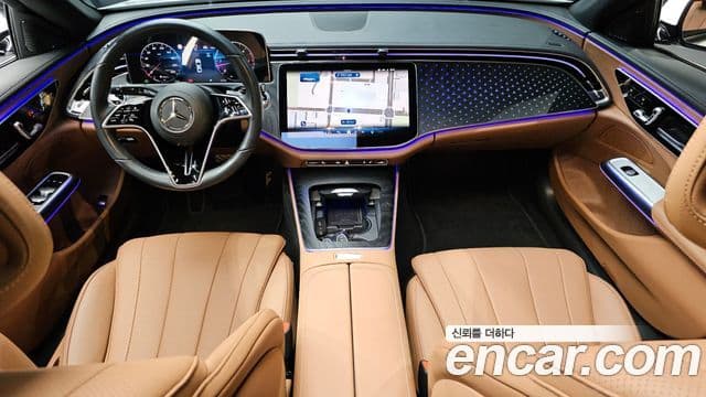 Mercedes-Benz E-Class 2024 — Фото 7/20