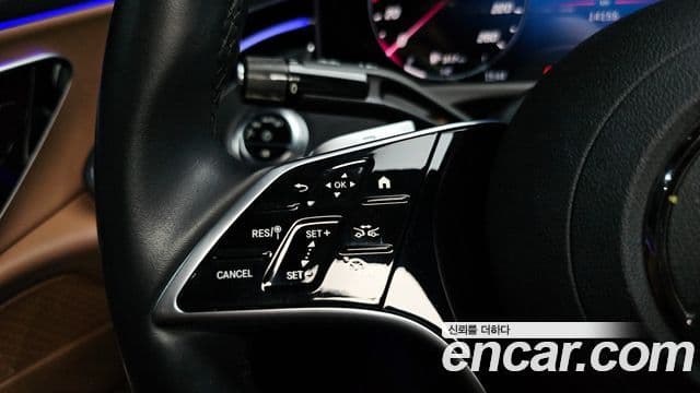 Mercedes-Benz E-Class 2024 — ფოტო 14/31